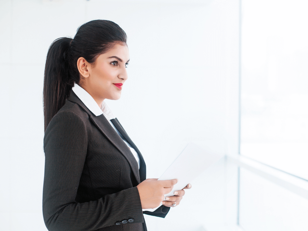 The Unfiltered Guide To LinkedIn Etiquette For South Asian Professionals | Image Credit: LiudmylaSupynska from Getty Images