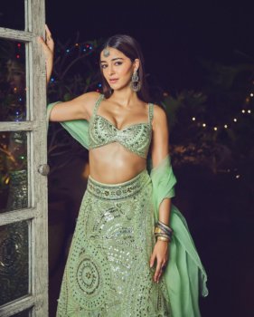 Celeb Style Alert: Ananya Panday's Regal Lehenga Vibe