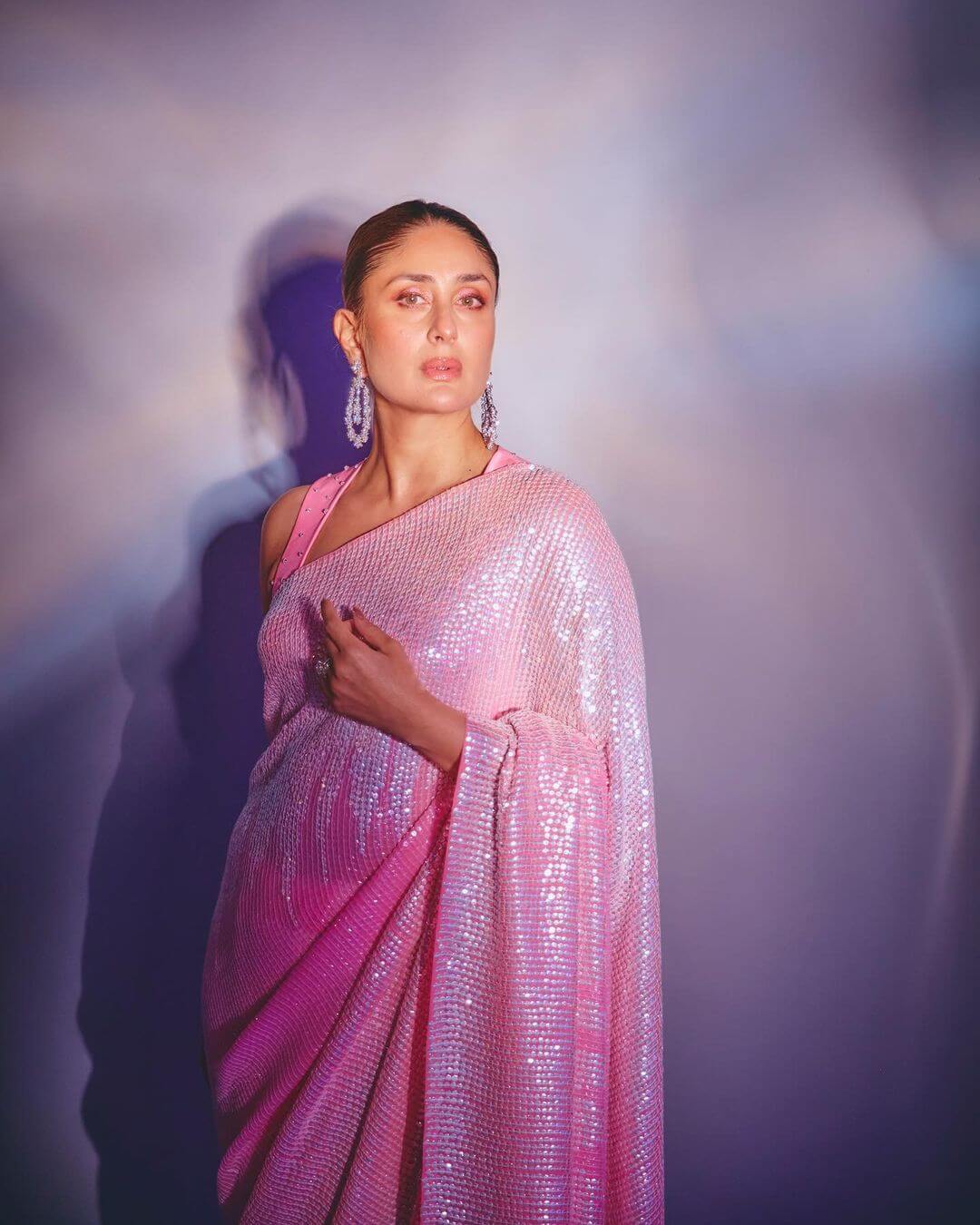 Kareena Kapoor Khan Blushes Perfectly In Pink