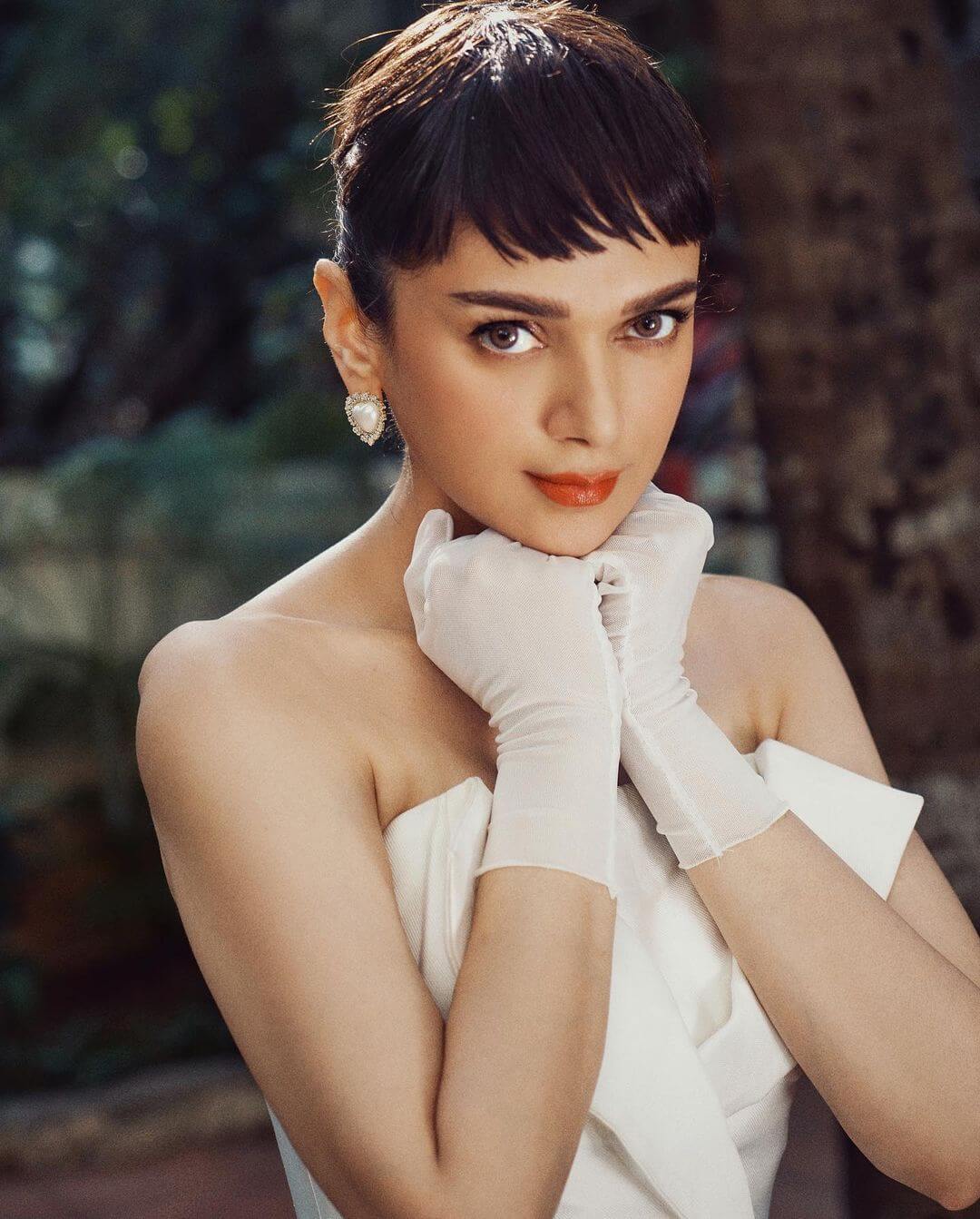 Aditi Rao Hydari Channels Audrey Hepburn In Stunning Photo: From her pixie bangs to her pearls Aditi IS Audrey. Photo Credit: www.instagram.com