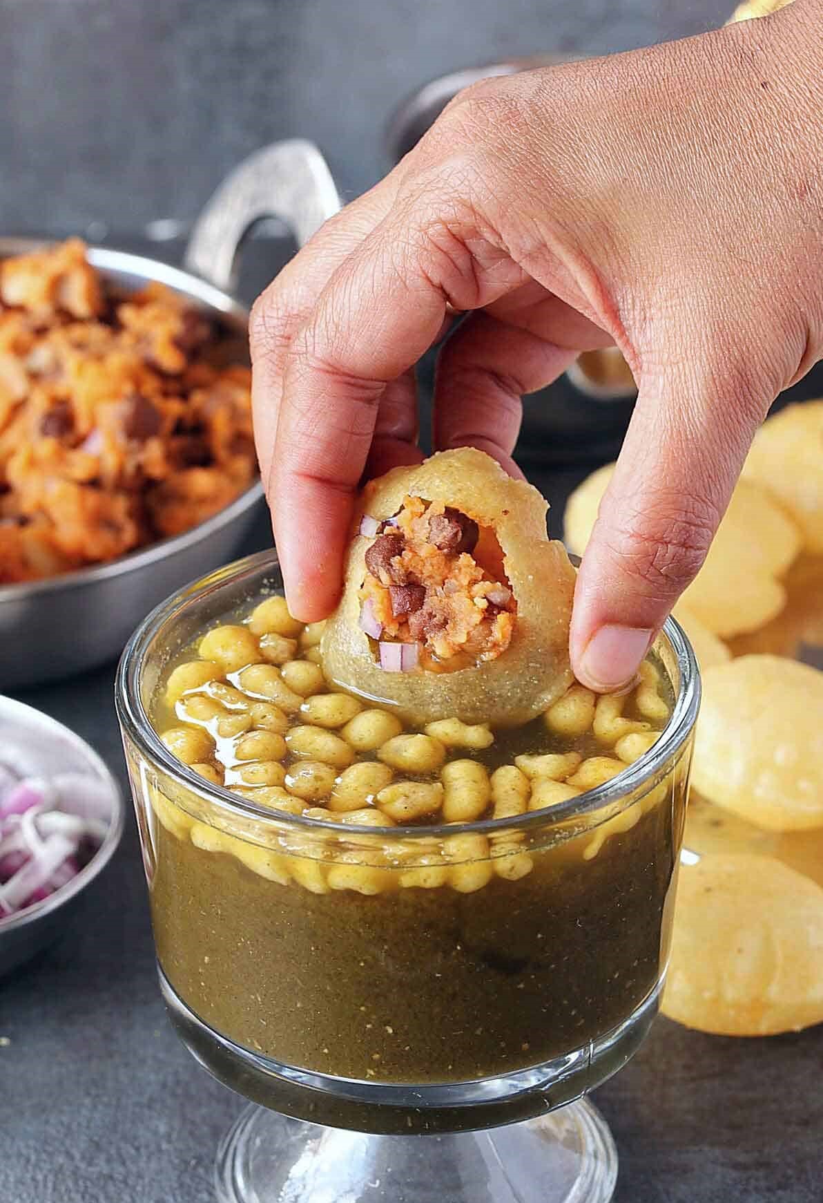 Guacamole Pani Puri & More: Give Your Vday Dinner A Desi Tapas Twist With These Crazy Delicious Pani Puri Recipes