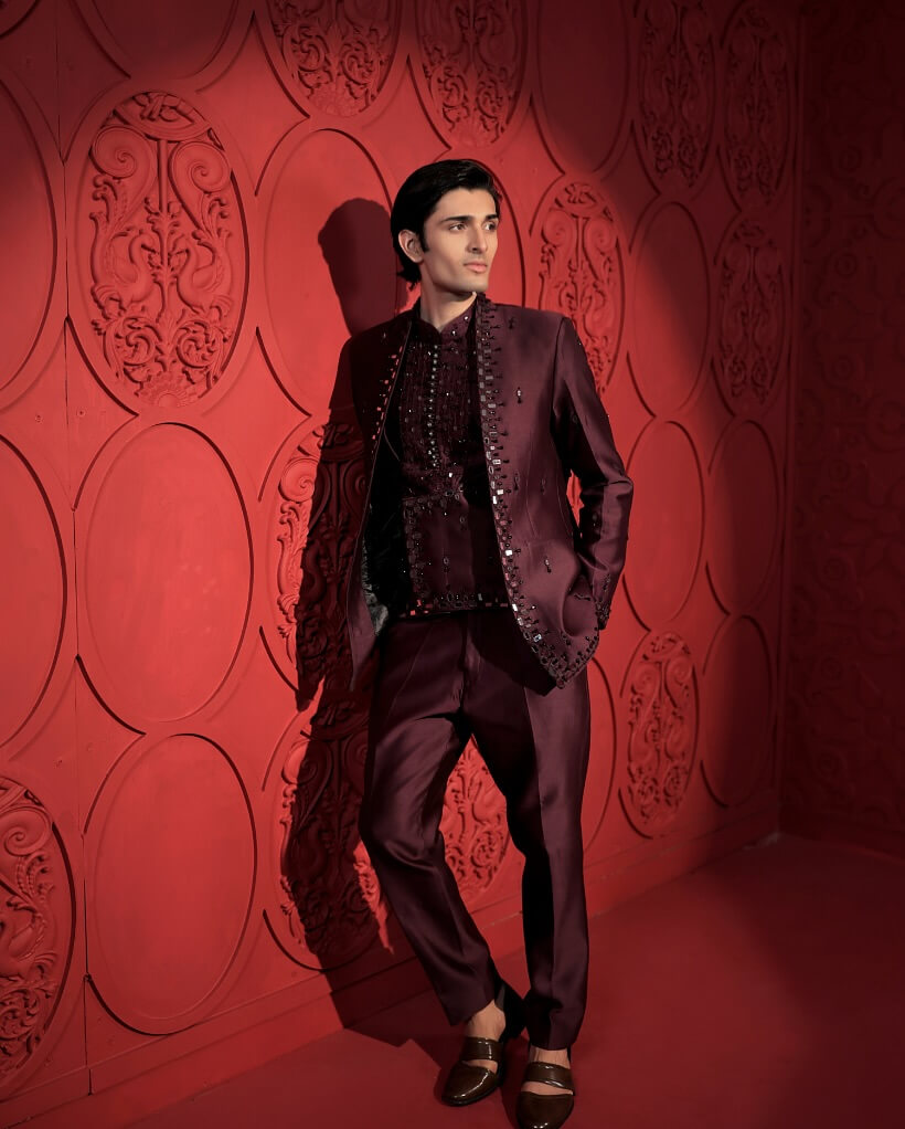 Top 5 South Asian Fashion Trends To Keep Stylish And Warm In Winter 2025