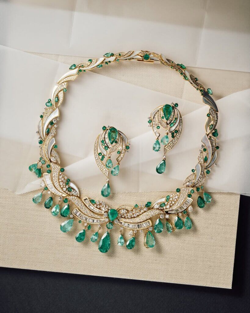 Not Your Mom’s Gold Set: Jewellery Trends to Watch in 2026