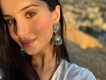 Celeb Beauty Alert: Tara Sutaria Gives Us Skincare Goals: Tara Sutaria gives us skincare goals. Photo Credit: www.instagram.com